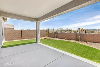 5061 W Tavira Way, Marana, AZ 85742 - Photo 18