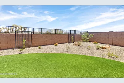 5061 W Tavira Way, Marana, AZ 85742 - Photo 20