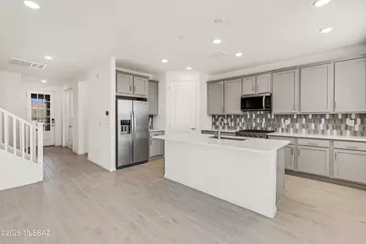 5618 W Carillon Ridge Lane, Marana, AZ 85743 - Photo 4