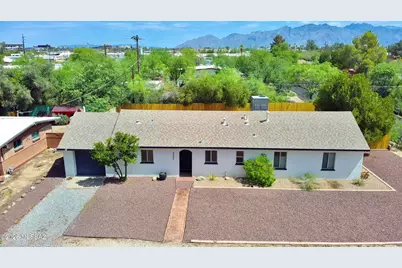 2225 E 15th Street, Tucson, AZ 85719 - Photo 1
