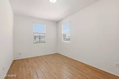 12081 N Sutter Drive, Marana, AZ 85653 - Photo 8