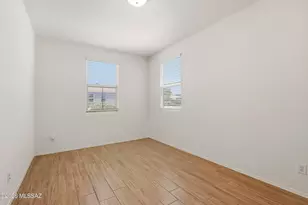 12081 N Sutter Dr, Marana, AZ 85653 - Photo 8