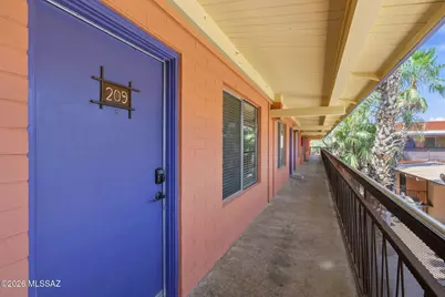 55 N Cherry Avenue #209, Tucson, AZ 85719 - Photo 2