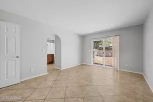 7381 E Rio Verde Dr, Tucson, AZ 85715 - Photo 14