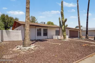 7381 E Rio Verde Dr, Tucson, AZ 85715 - Photo 2