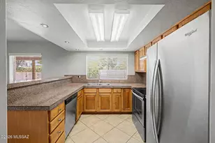 7381 E Rio Verde Dr, Tucson, AZ 85715 - Photo 8
