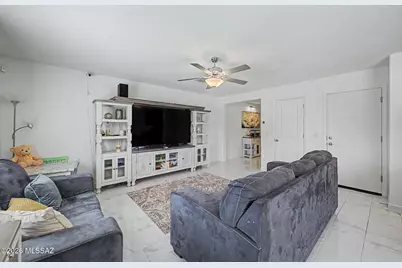 5925 S Hosmer Court, Tucson, AZ 85706 - Photo 8