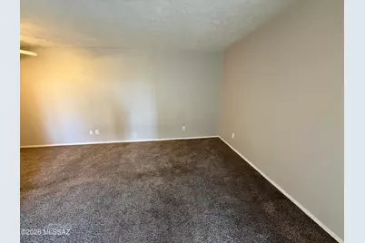 1620 N Wilmot Road #D271, Tucson, AZ 85712 - Photo 4