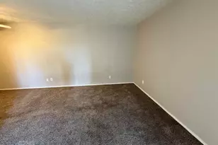 1620 N Wilmot Rd, Tucson, AZ 85712 - Photo 4