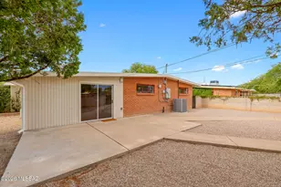 4402 E Blacklidge Dr, Tucson, AZ 85712 - Photo 44