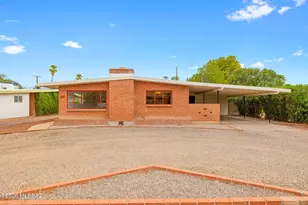 4402 E Blacklidge Dr, Tucson, AZ 85712 - Photo 8