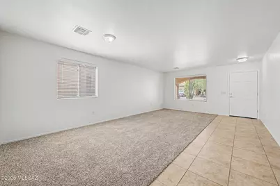 725 S Willis Ray Avenue, Corona de Tucson, AZ 85641 - Photo 6