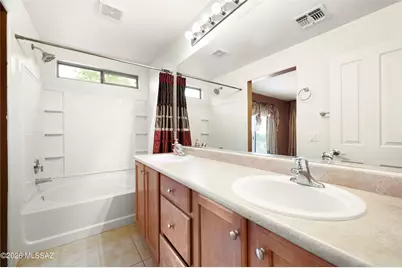 11862 W Fontenelle Drive, Marana, AZ 85653 - Photo 26