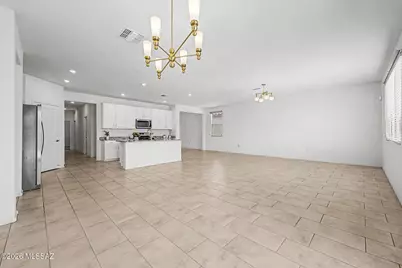 8686 N Calle La Canoa, Tucson, AZ 85742 - Photo 8