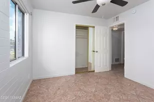 8542 E 23rd St, Tucson, AZ 85710 - Photo 16