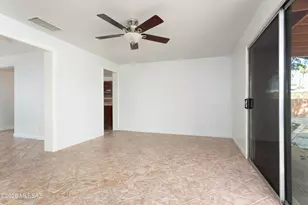 8542 E 23rd St, Tucson, AZ 85710 - Photo 24