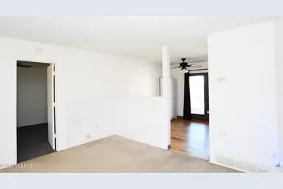2102 S Rosemont Avenue, Tucson, AZ 85711 - Photo 8