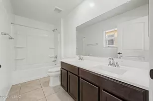 6421 S Ambarella Dr, Tucson, AZ 85756 - Photo 12