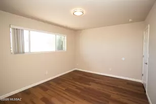933 N Desert Ave, Tucson, AZ 85711 - Photo 12