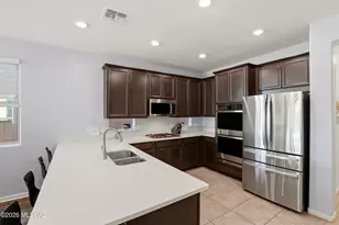 7958 S Bonanza Park Dr, Tucson, AZ 85747 - Photo 4