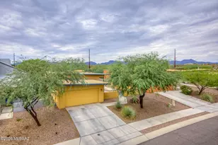 3071 N Dasylirion Dr, Tucson, AZ 85745 - Photo 2