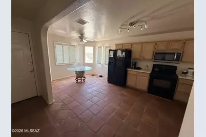 643 S Mesquite Street, Benson, AZ 85602 - Photo 2