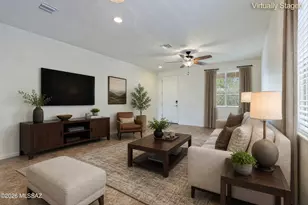 11410 E Desert Raptor Loop, Tucson, AZ 85747 - Photo 2