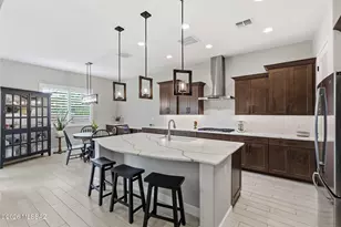 365 E Day Flower Dr, Tucson, AZ 85755 - Photo 14