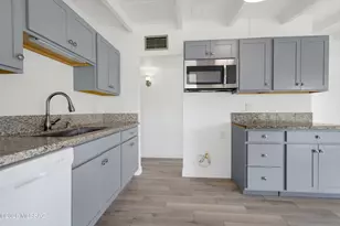 5602 E 31st St, Tucson, AZ 85711 - Photo 8