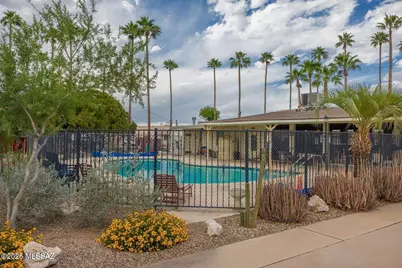 390 N Silverbell Road, Tucson, AZ 85745 - Photo 20