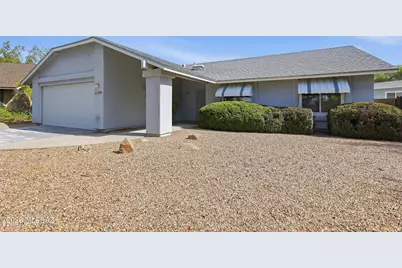 1484 W Oak Shadows Drive, Tucson, AZ 85737 - Photo 4