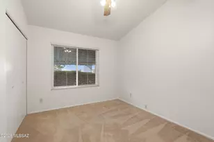 1484 W Oak Shadows Dr, Tucson, AZ 85737 - Photo 14