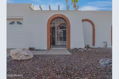 9501 E Barrudean Hills Street, Tucson, AZ 85748 - Photo 4
