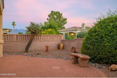 601 W Links Lane, Green Valley, AZ 85614 - Photo 32