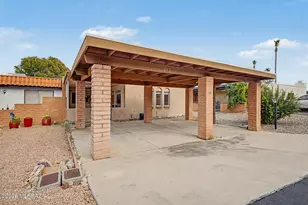 412 N Calle Del Diablo, Green Valley, AZ 85614 - Photo 2