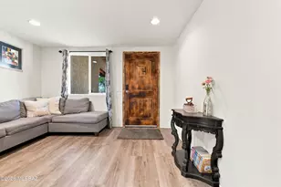 102 E Aviation Dr, Tucson, AZ 85714 - Photo 12