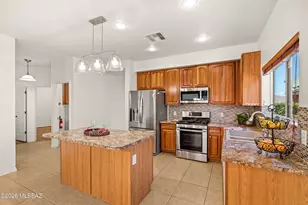 1981 S Aliso Spring Ln, Tucson, AZ 85748 - Photo 8