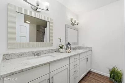 5822 N Camino Esplendora, Tucson, AZ 85718 - Photo 24