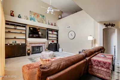 11390 N Copper Creek Drive, Tucson, AZ 85737 - Photo 16