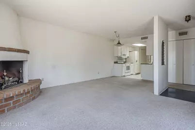 261 W Placita De Los Anillos, Green Valley, AZ 85614 - Photo 12