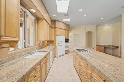 11743 E Limberlost Road, Tucson, AZ 85749 - Photo 10