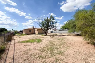 2403 S Holly Stravenue, Tucson, AZ 85713 - Photo 20