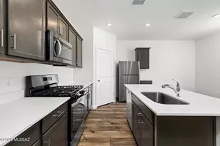 7327 W Coastal Pln Wy, Tucson, AZ 85757 - Photo 6