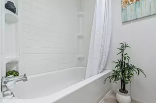 5705 E Farmridge Dr, Tucson, AZ 85756 - Photo 36