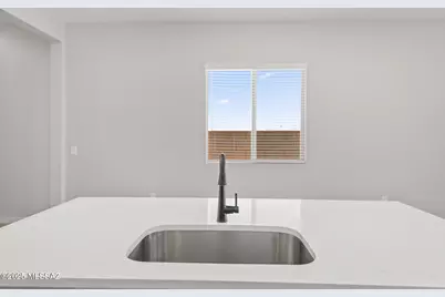 7846 S Wild Prairie Drive S, Tucson, AZ 85757 - Photo 8