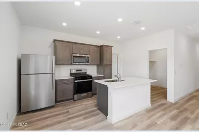 21973 E Pebbles Avenue, Red Rock, AZ 85145 - Photo 4