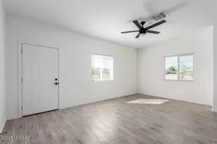 2310 W Diamond St, Tucson, AZ 85705 - Photo 4