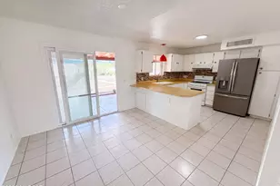 7949 E Manitoba Pl, Tucson, AZ 85730 - Photo 2