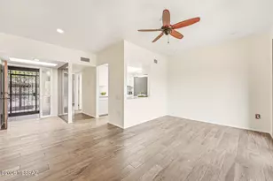 2517 South Calle del Dante, Green Valley, AZ 85622 - Photo 10