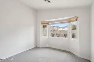 13212 N Classic Overlook Ct, Oro Valley, AZ 85755 - Photo 10